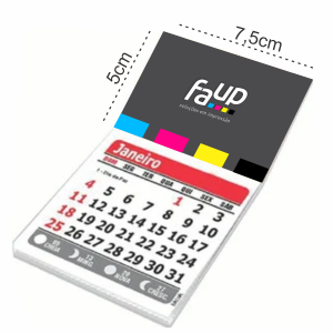 Ímã de Geladeira com Calendário - 7,5X7,5cm Couché Brilho 250g 75X75mm 4X0 CORES Verniz Total Brilho Frente Corte Reto (Padrão) 