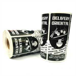 LACRE DELIVERY ORIENTAL Couchê 90g Rolo com 400unds - 9x4cm 1x0 Cores Couche Natural Brilho Corte Especial com Faca serrilha 
